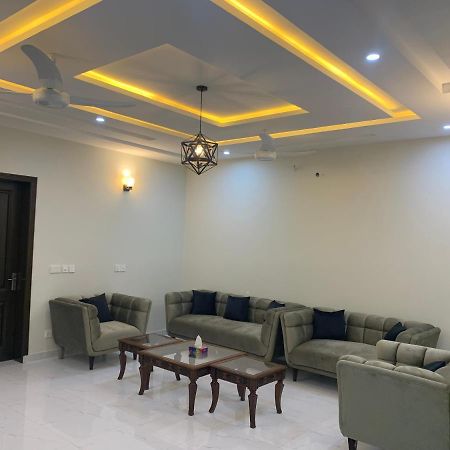 Bahria Residency Villa Равалпинди Екстериор снимка